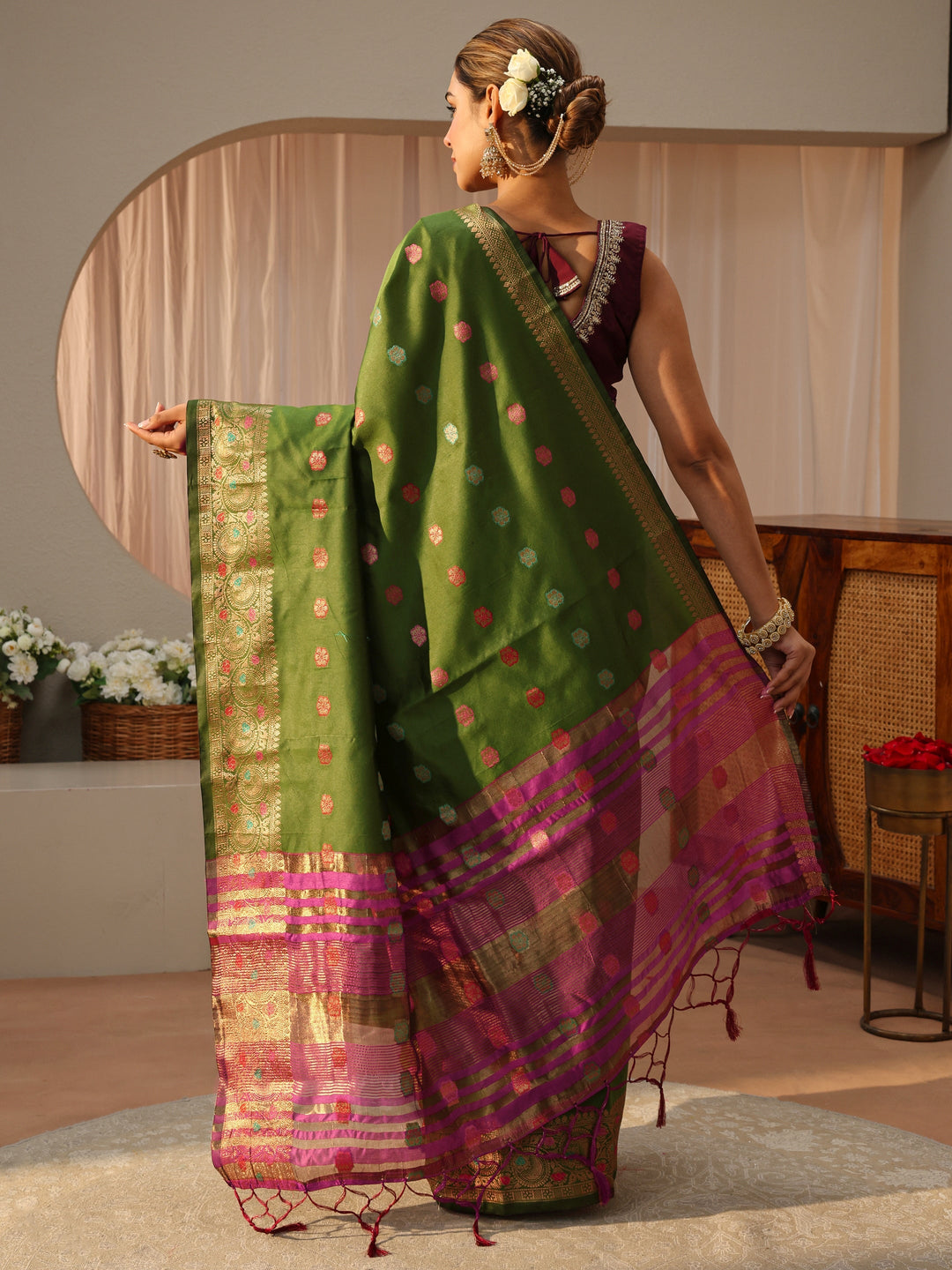  Green Kanjeevaram Silk Blend Saree 