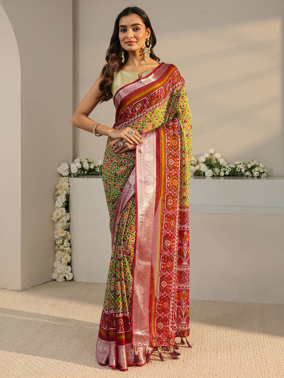  Green Pochampally Ikkat Chiffon Saree With Unstitched Blouse Piece 