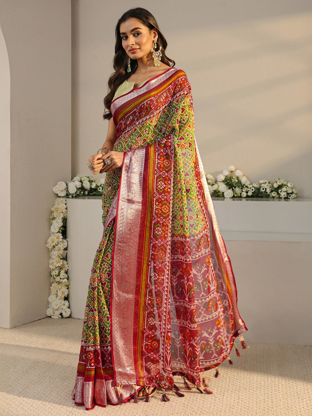  Green Pochampally Ikkat Chiffon Saree With Unstitched Blouse Piece 
