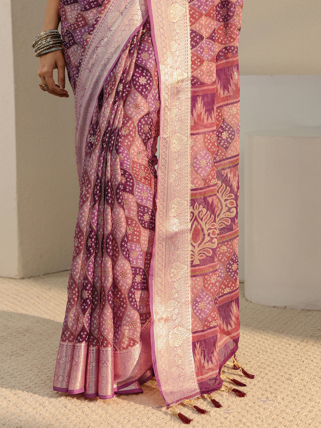  Purple Printed Chiffon Saree With Unstitched Blouse Piece 