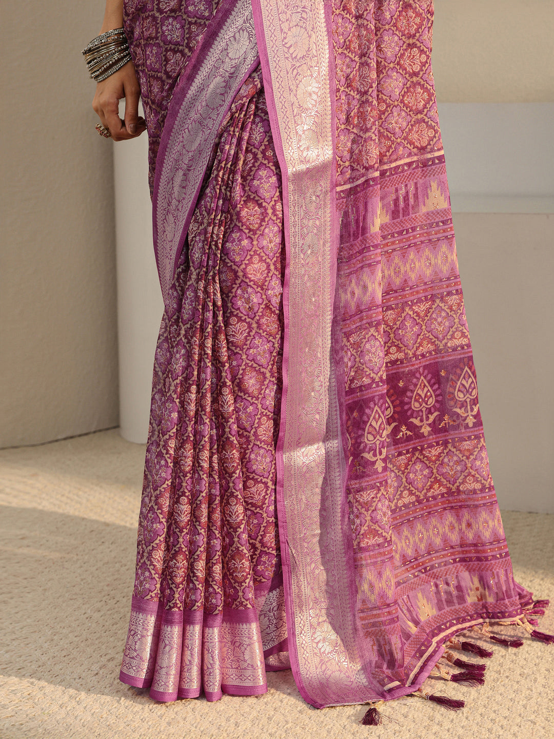  Purple Bandhani Printed Chiffon Saree With Unstitched Blouse Piece 