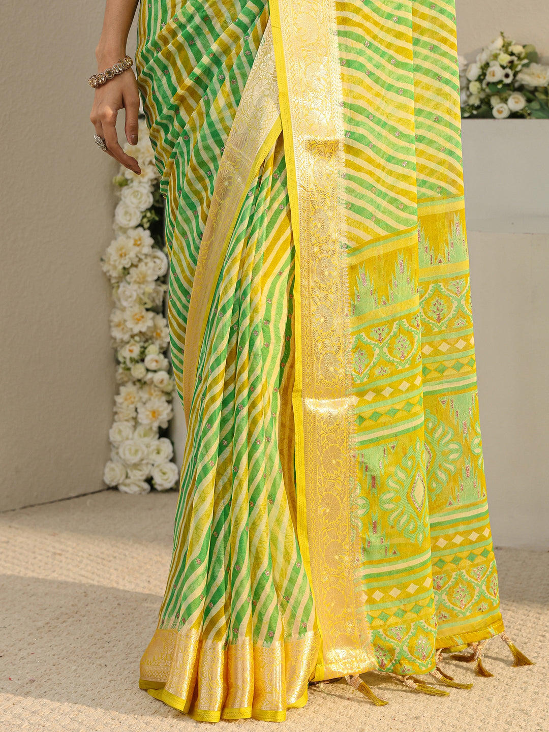  Green Leheriya Printed Chiffon Saree With Unstitched Blouse Piece 