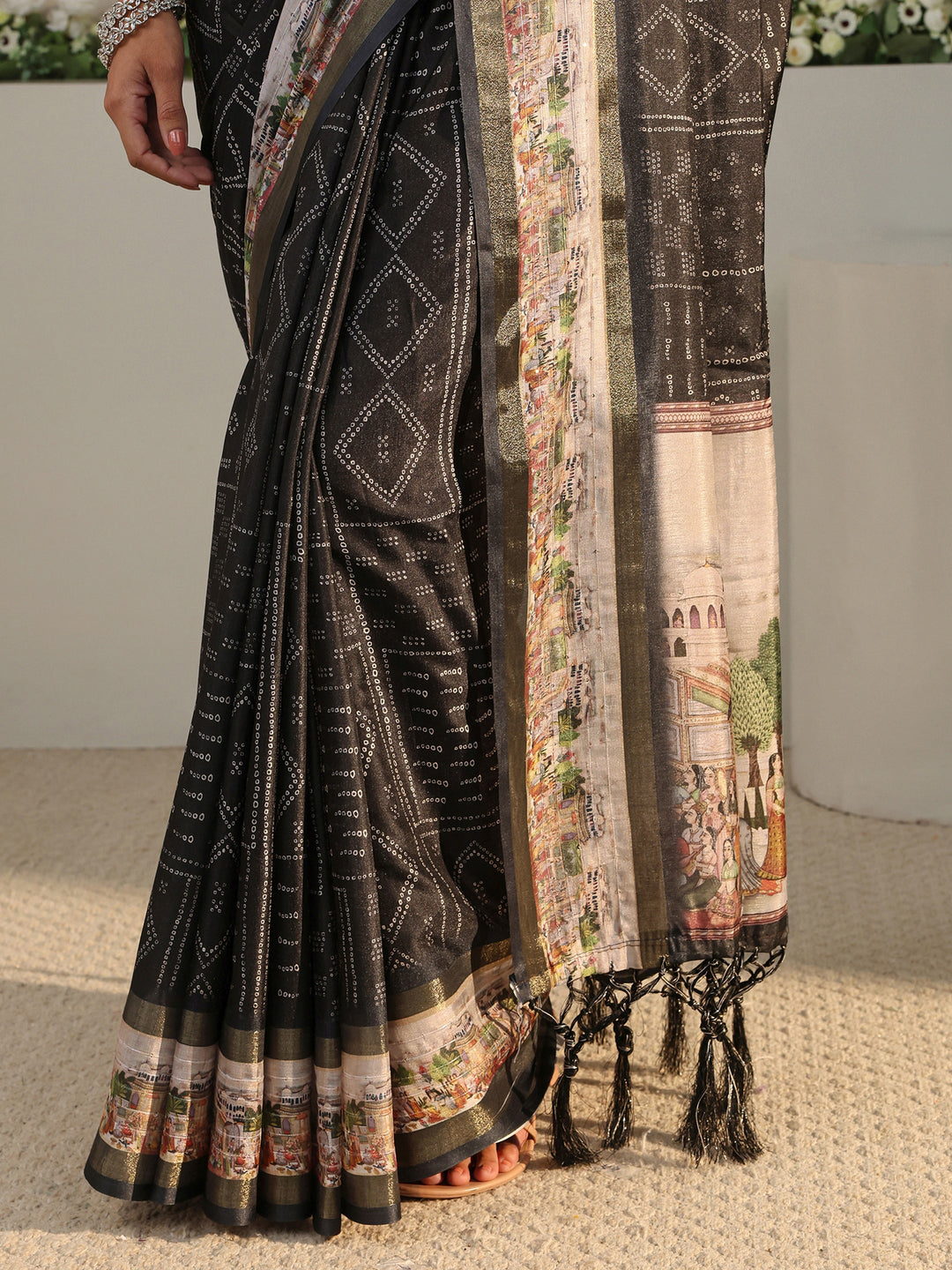  Black Bandhani Printed Silk Blend Saree With Unstitched Blouse Piece 
