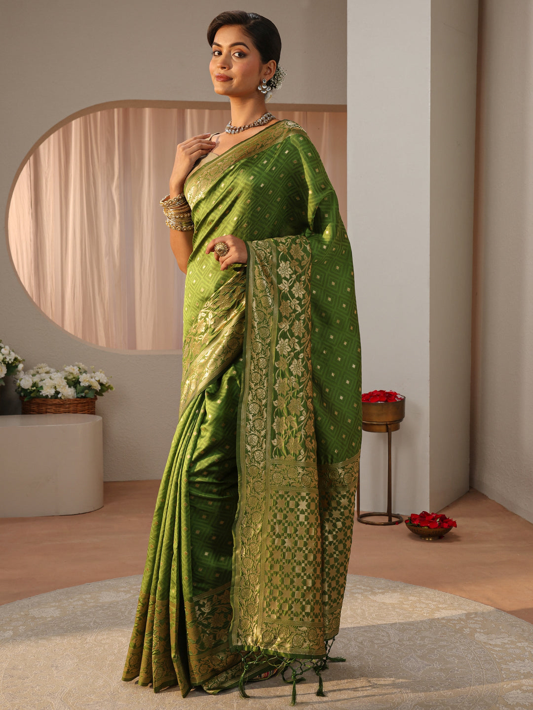  Green Kanjeevaram Silk Blend Saree 