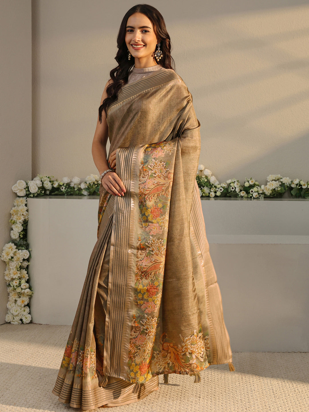  Brown Floral Silk Blend Saree With Unstitched Blouse Piece 