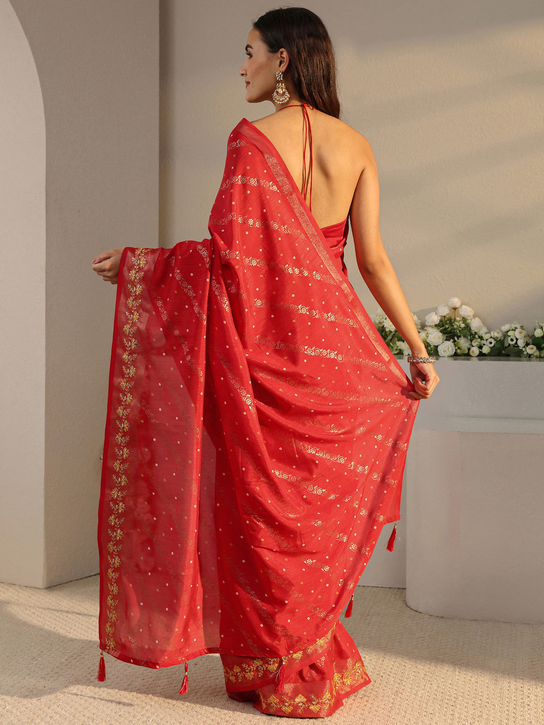  Red Floral Printed Silk Blend Saree With Unstitched Blouse Piece 