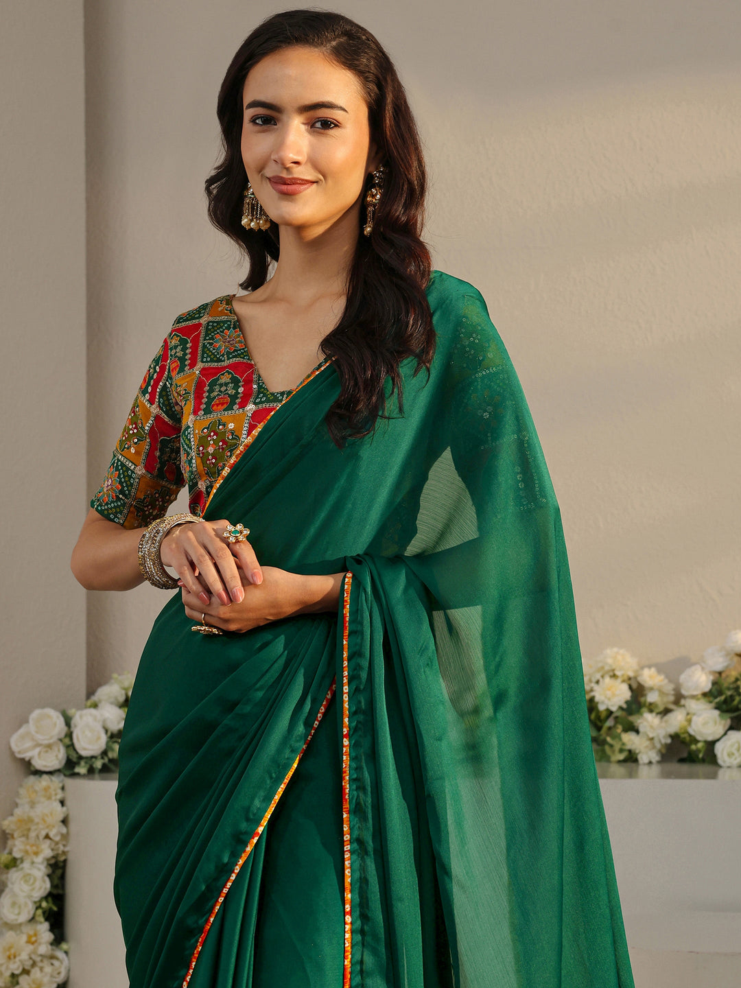  Green Solid Chiffon Saree With Unstitched Blouse Piece 