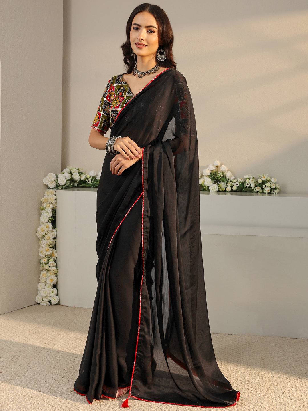  Black Solid Chiffon Saree With Unstitched Blouse Piece 