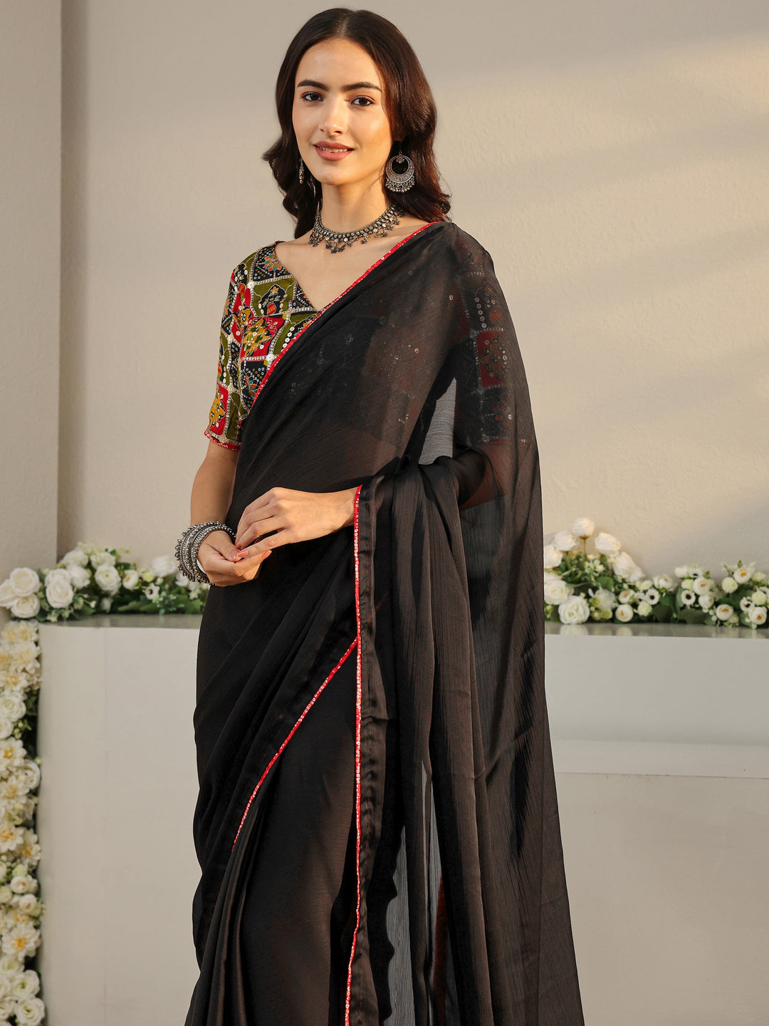  Black Solid Chiffon Saree With Unstitched Blouse Piece 