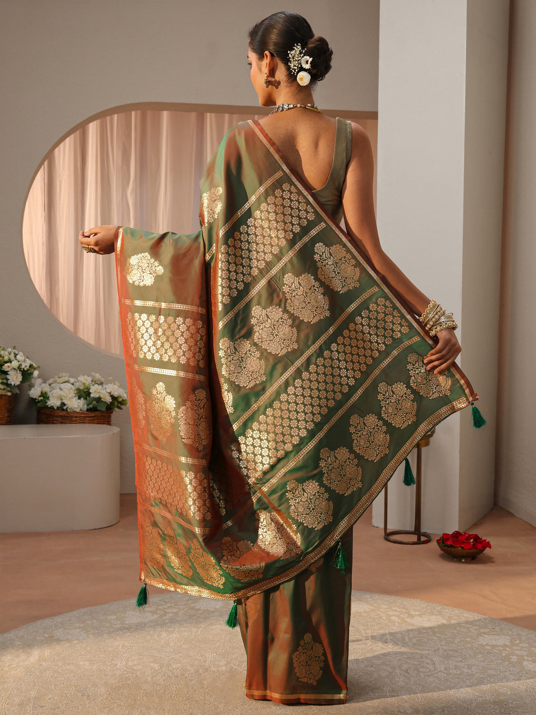  Green Kanjeevaram Silk Blend Saree 
