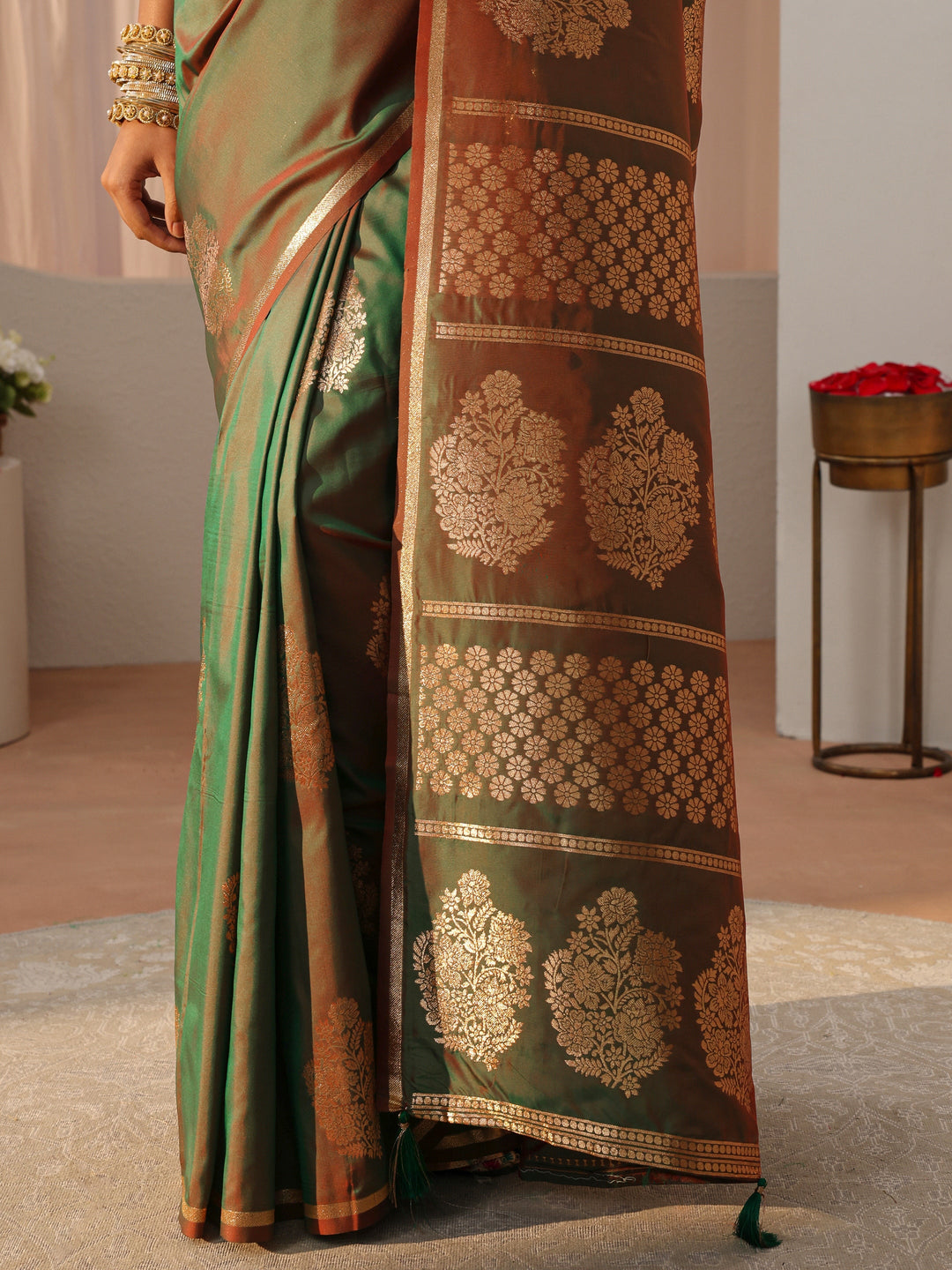  Green Kanjeevaram Silk Blend Saree 