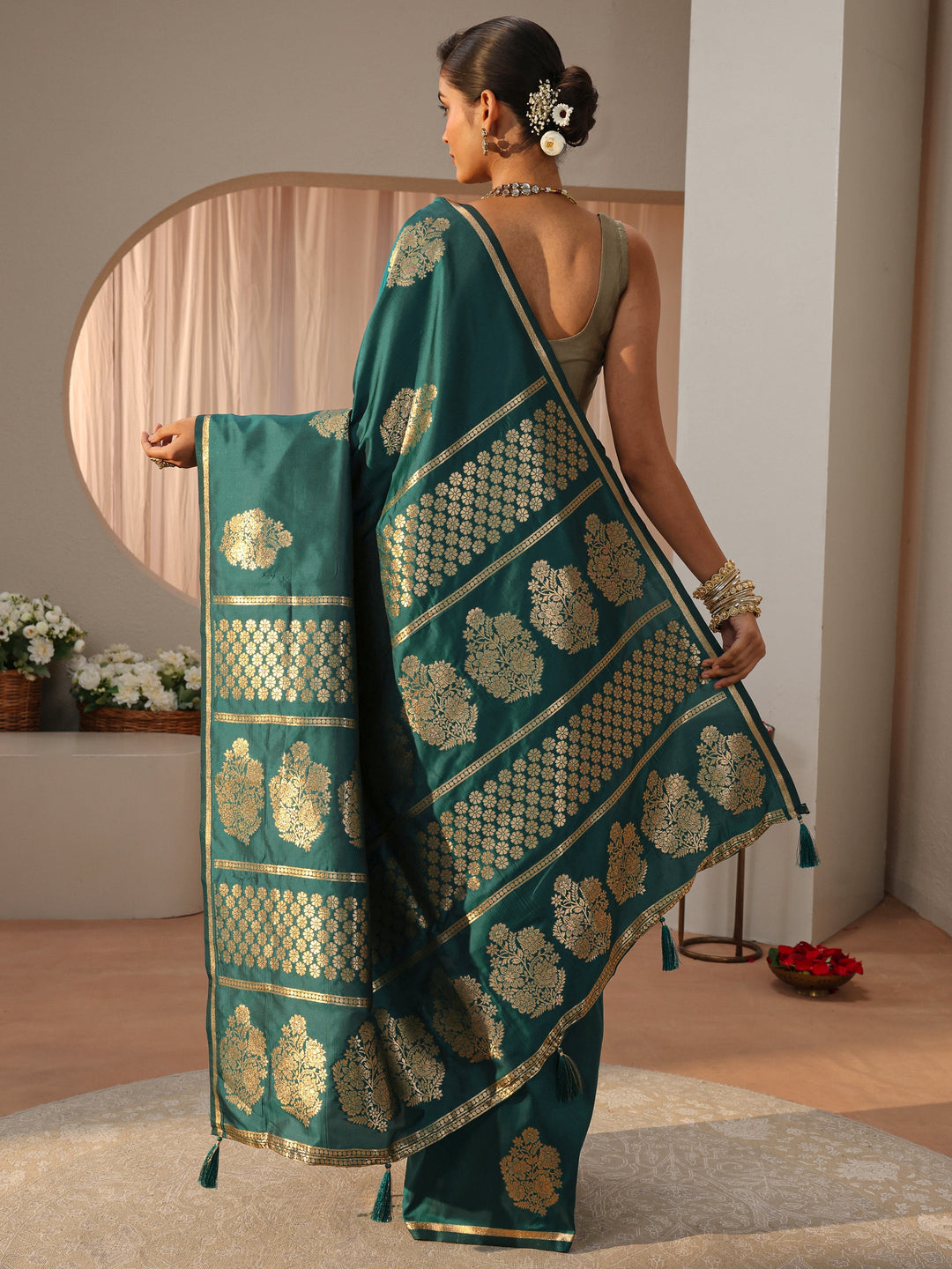  Dark Green Kanjeevaram Silk Blend Saree 