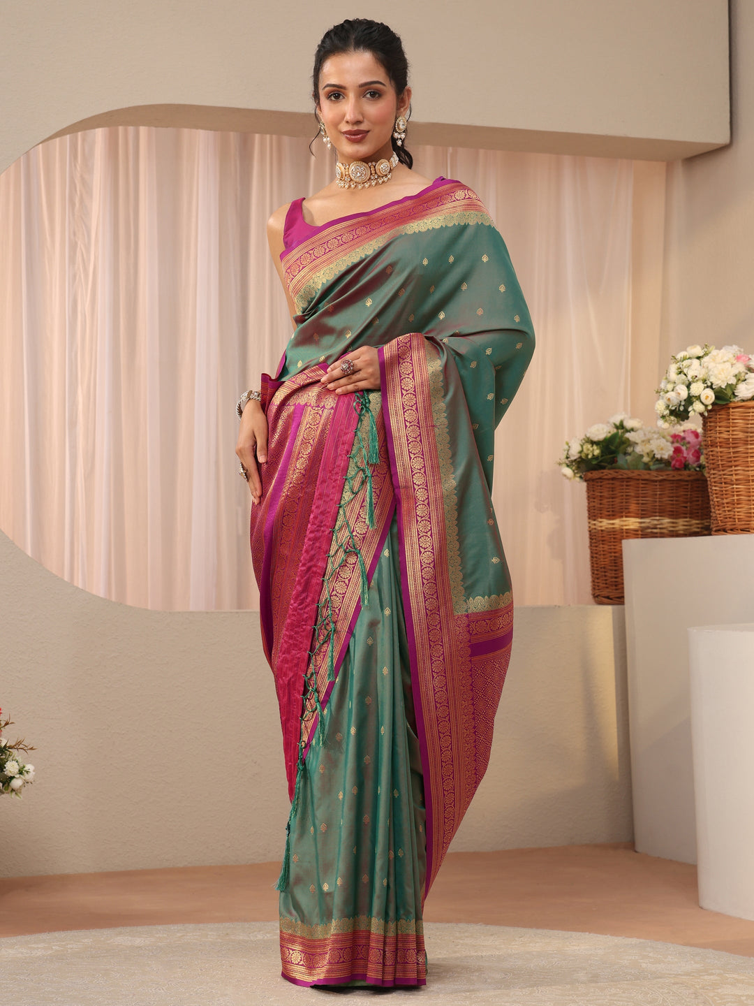  Green Ethnic Motif Self Design Silk Blend Saree 