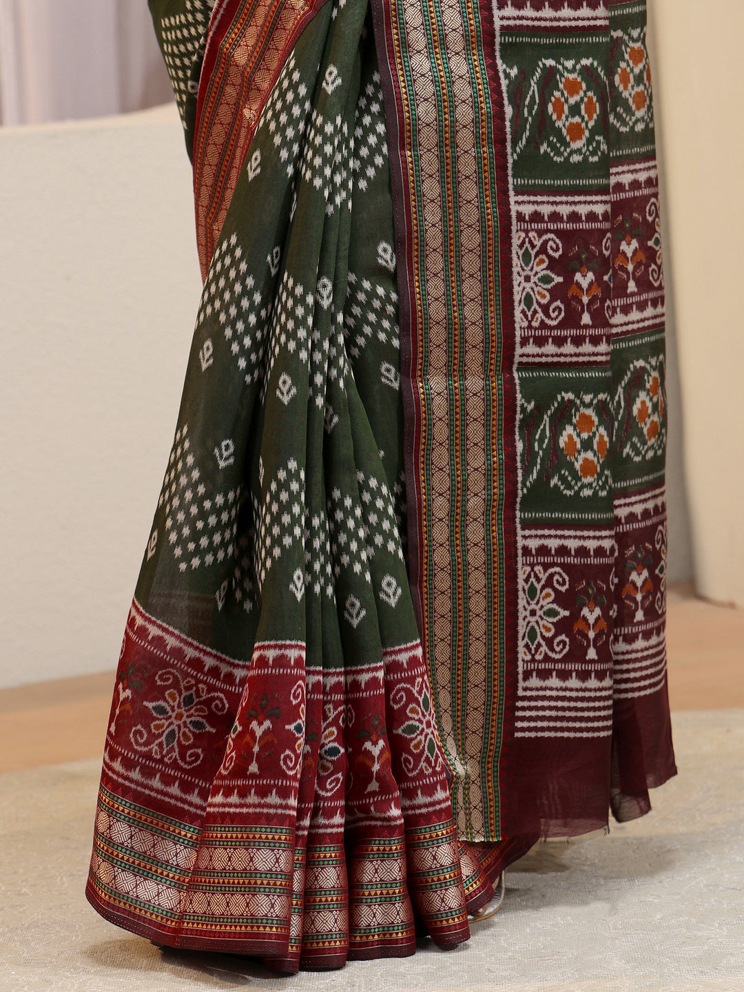  Forest Green Ethnic Print Silk Blend Bomkai Saree 