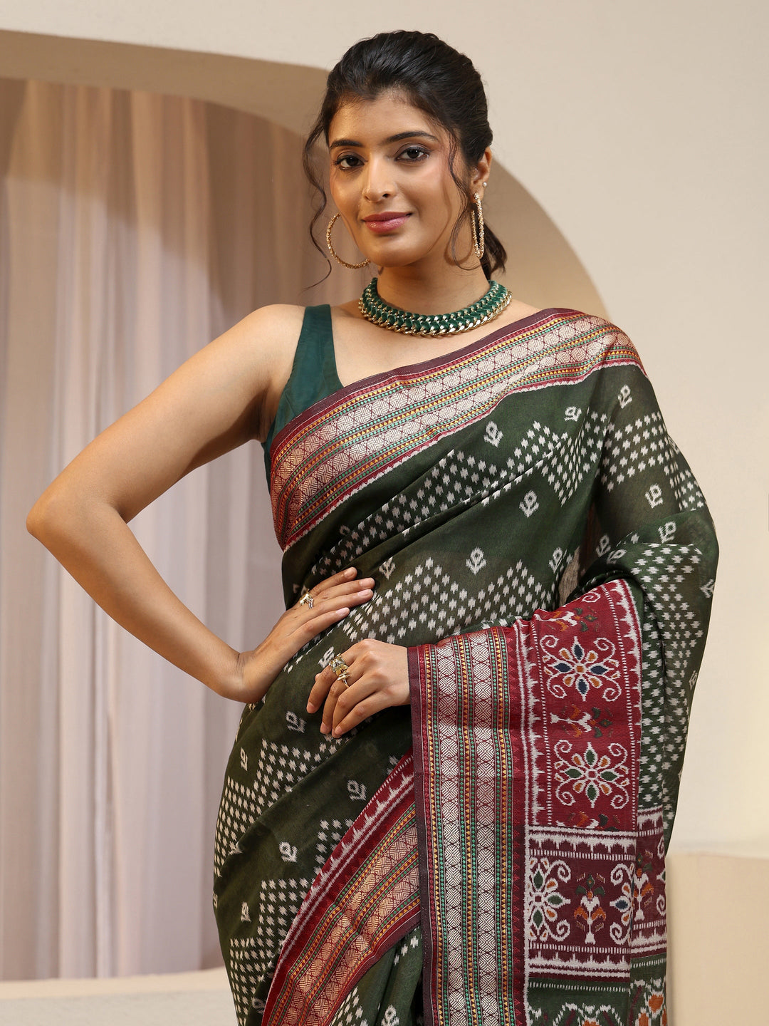  Forest Green Ethnic Print Silk Blend Bomkai Saree 