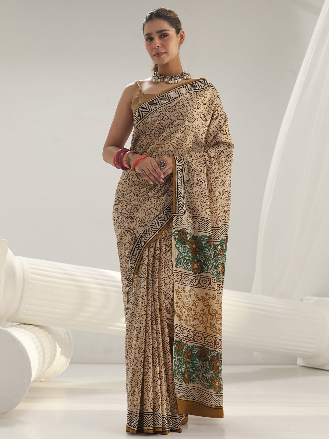 Beige Dabu Print Cotton Saree 