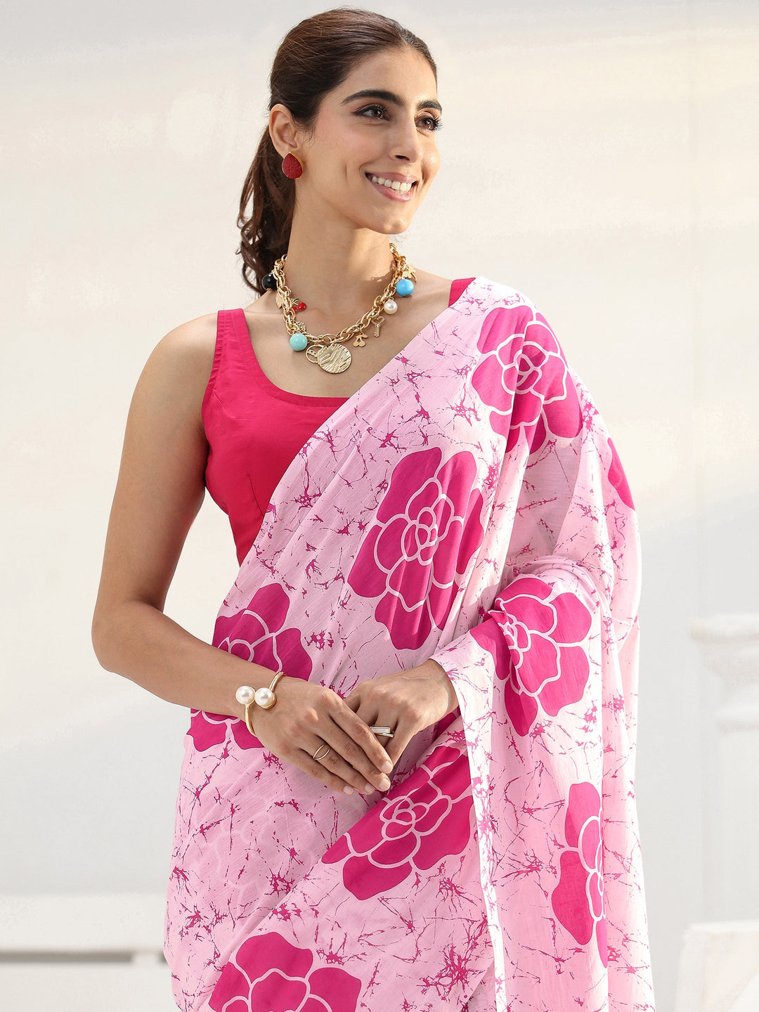  Pink Floral Printed Cotton saree 