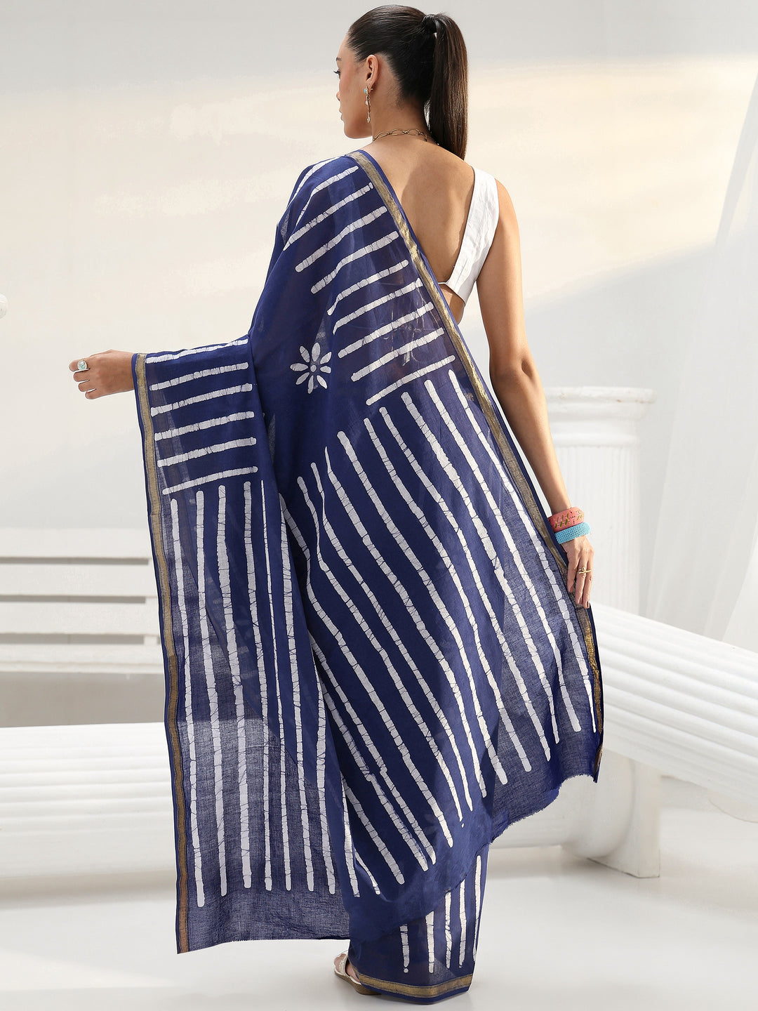  Blue Floral Printed Cotton Saree 