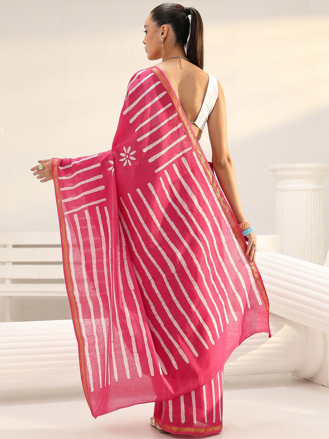  Pink Floral Printed Cotton saree 