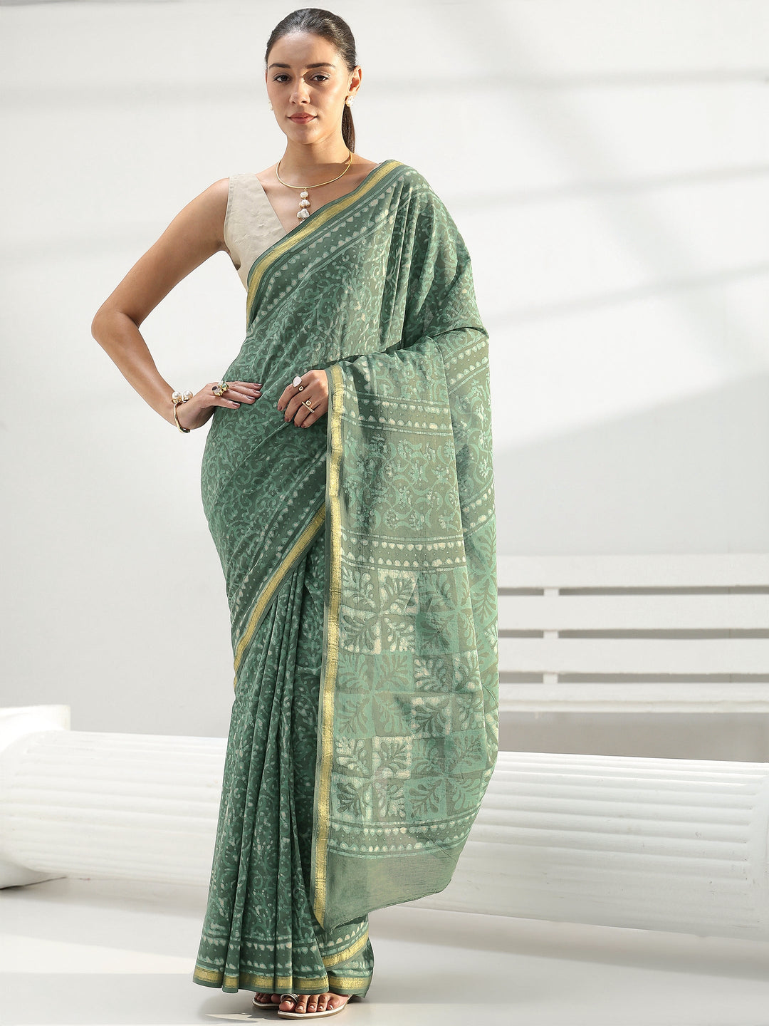  Green Abstract Printed Cotton saree 