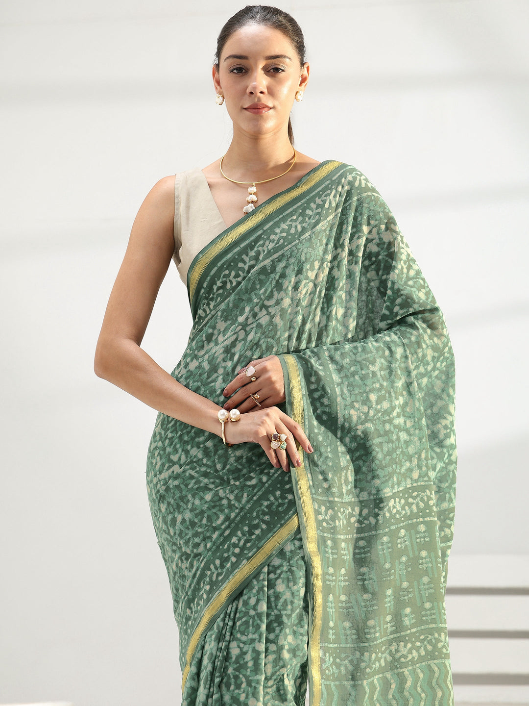  Green Abstract Printed Cotton saree 