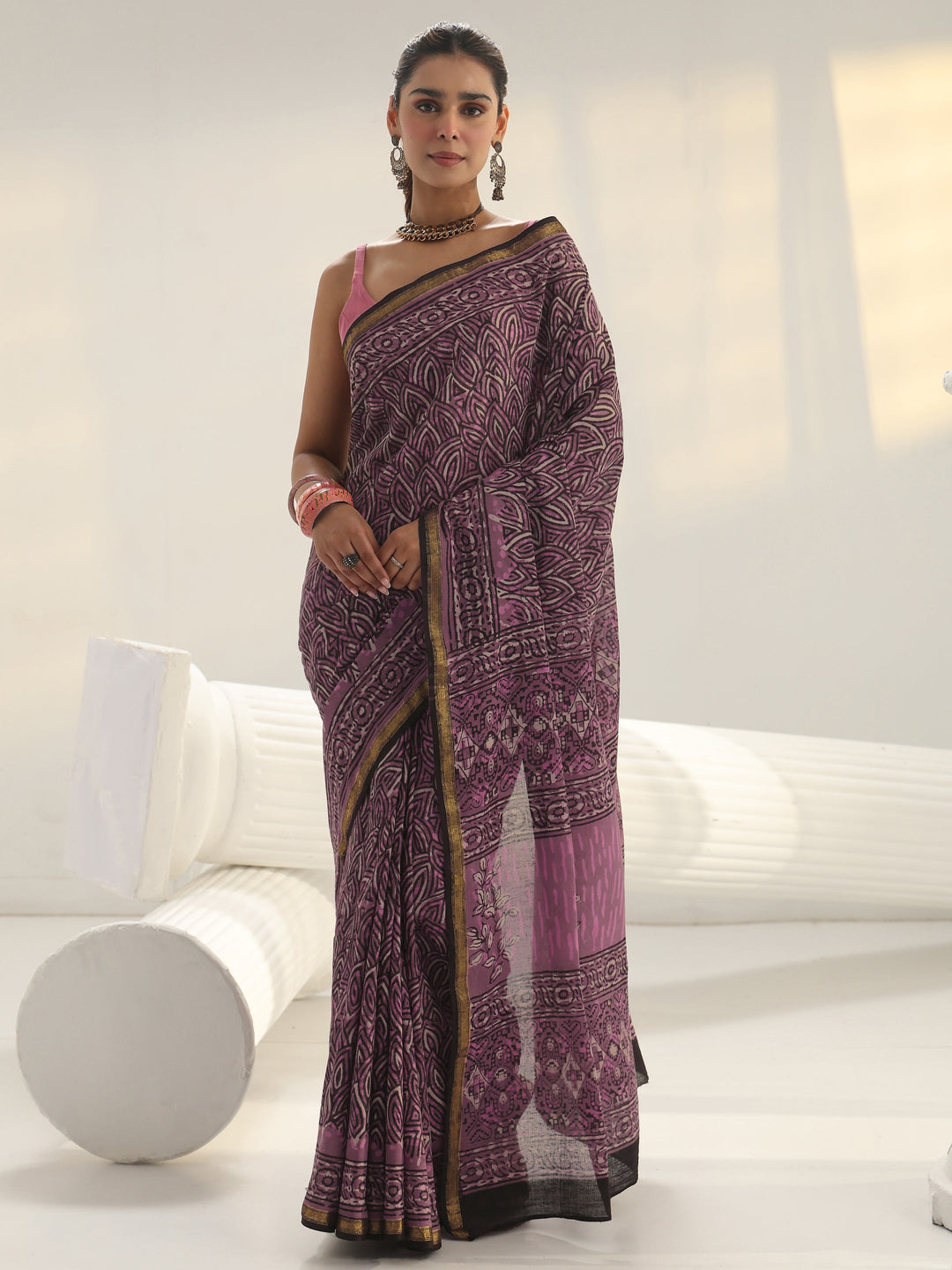  Pink Floral Printed Cotton saree 