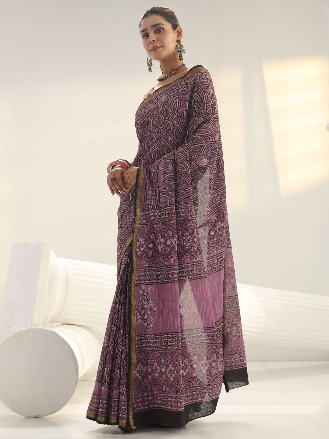  Pink Floral Printed Cotton saree 