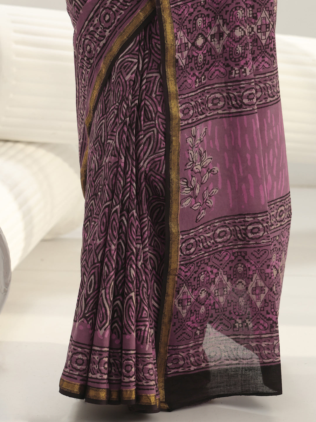  Pink Floral Printed Cotton saree 