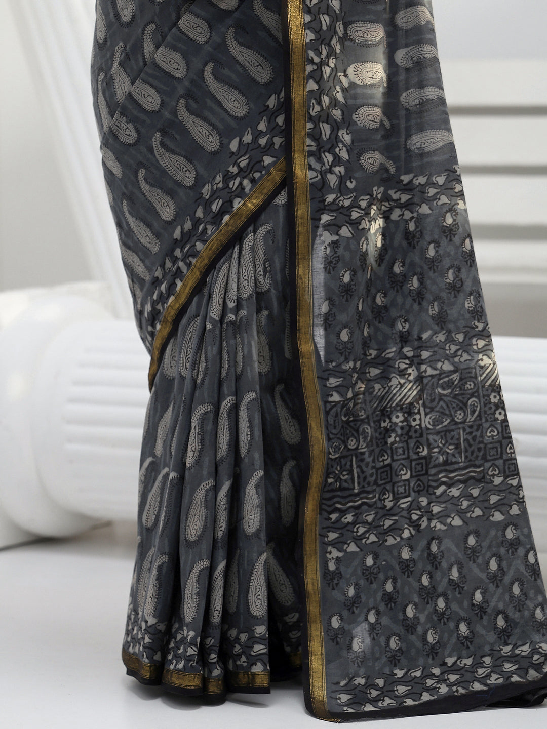  Grey Paisley Printed Cotton Saree 