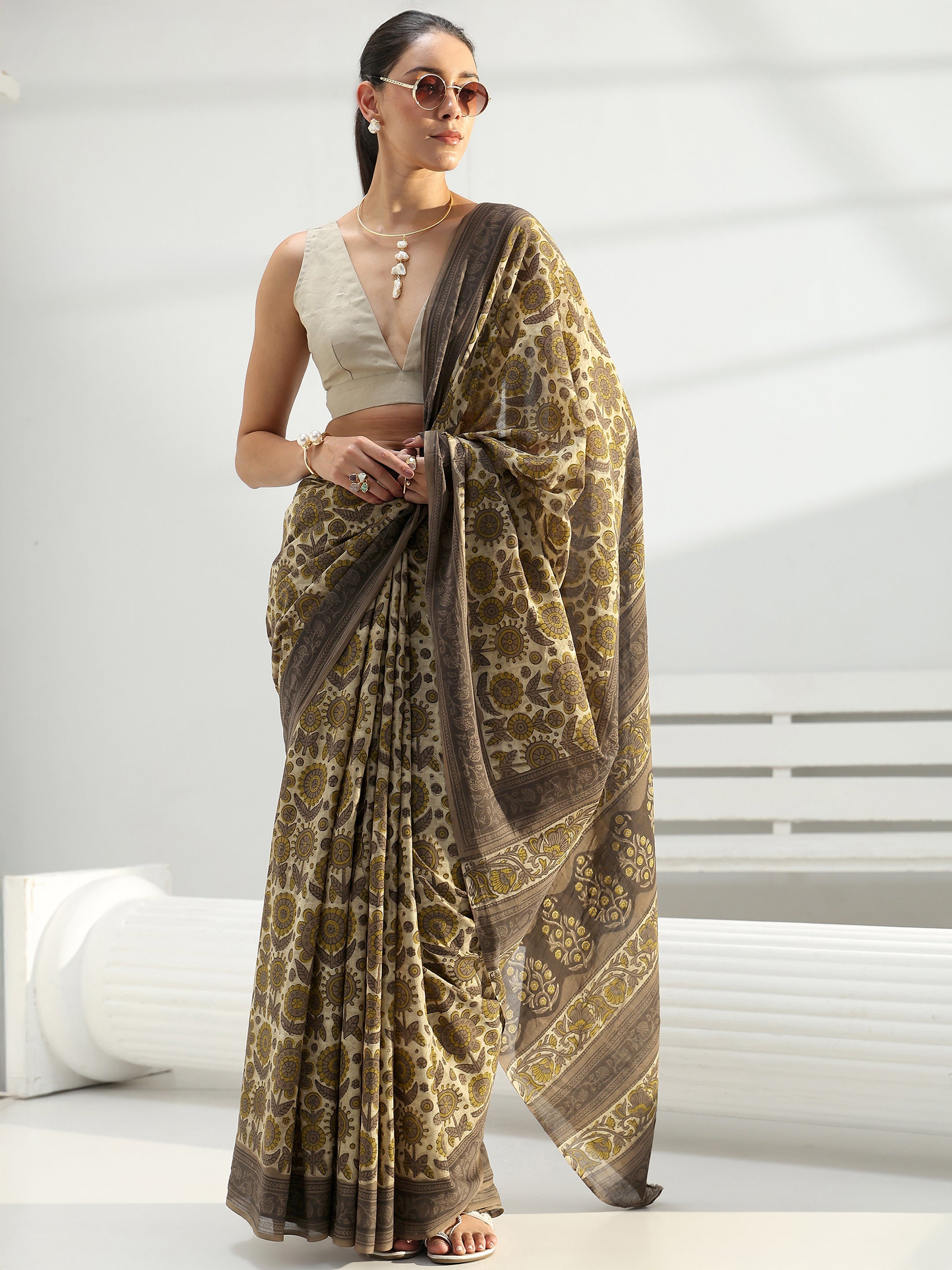 libas Green Block Printed Cotton Saree-picture-61