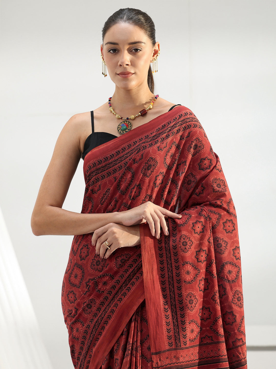  Red Ethnic Printed Cotton saree 