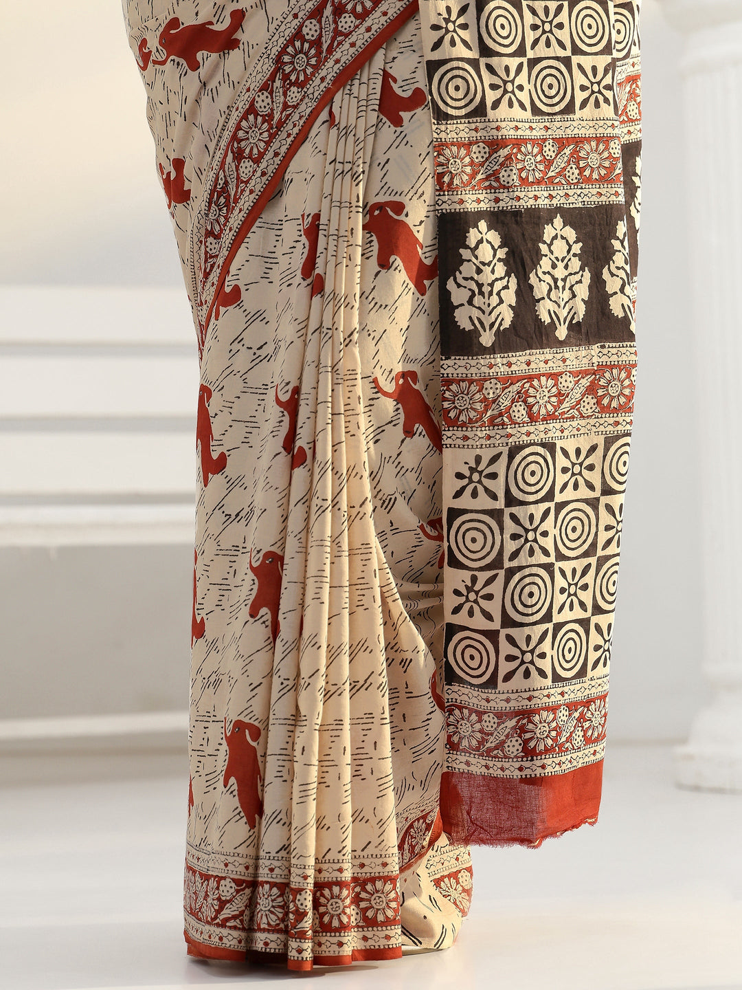  Beige Printed Cotton Saree 