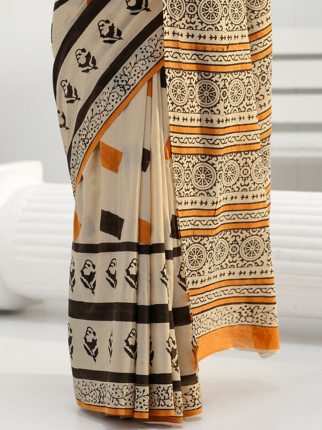  Beige Printed Cotton Saree 