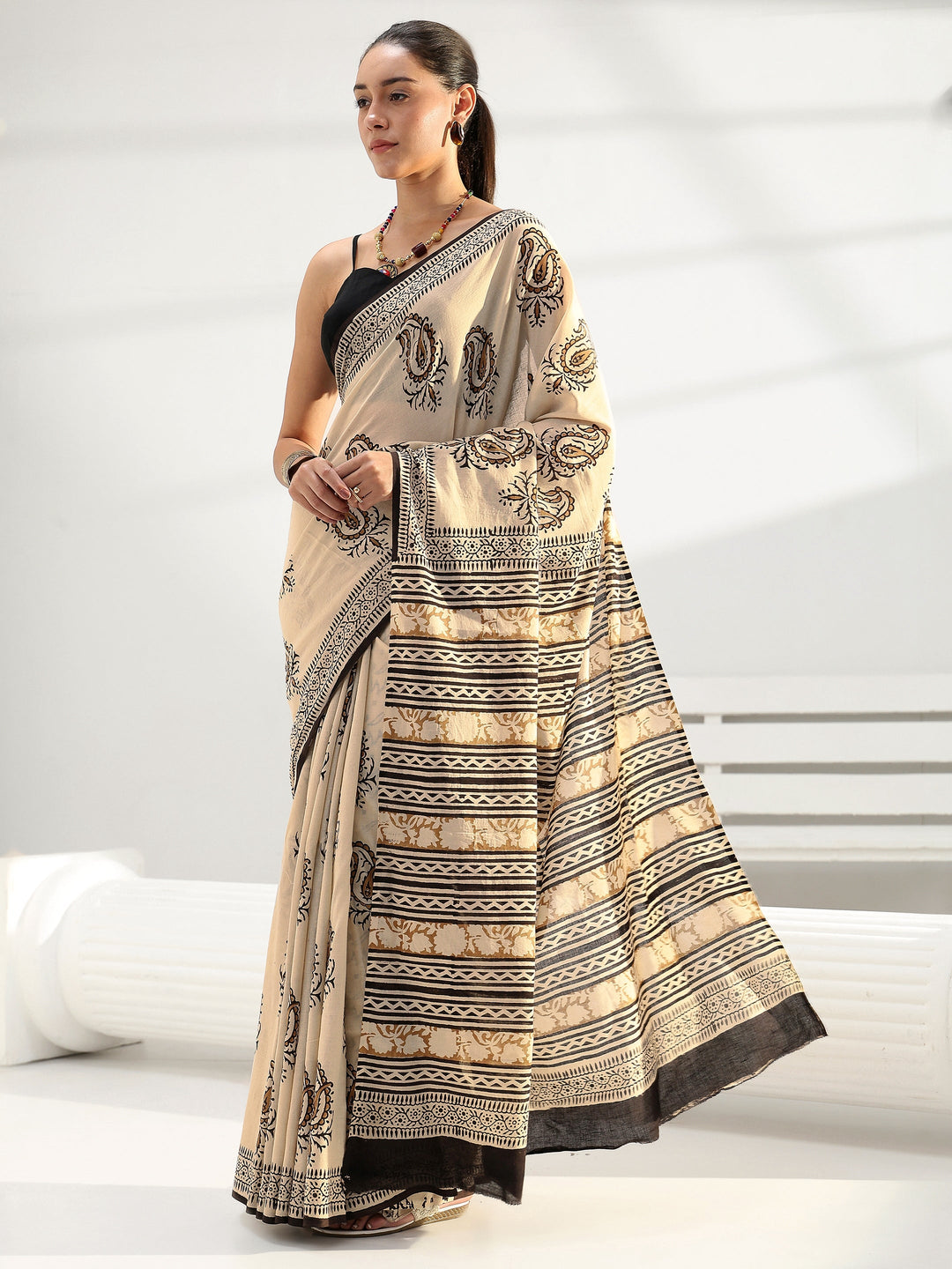  Beige Paisley Printed Cotton Saree 