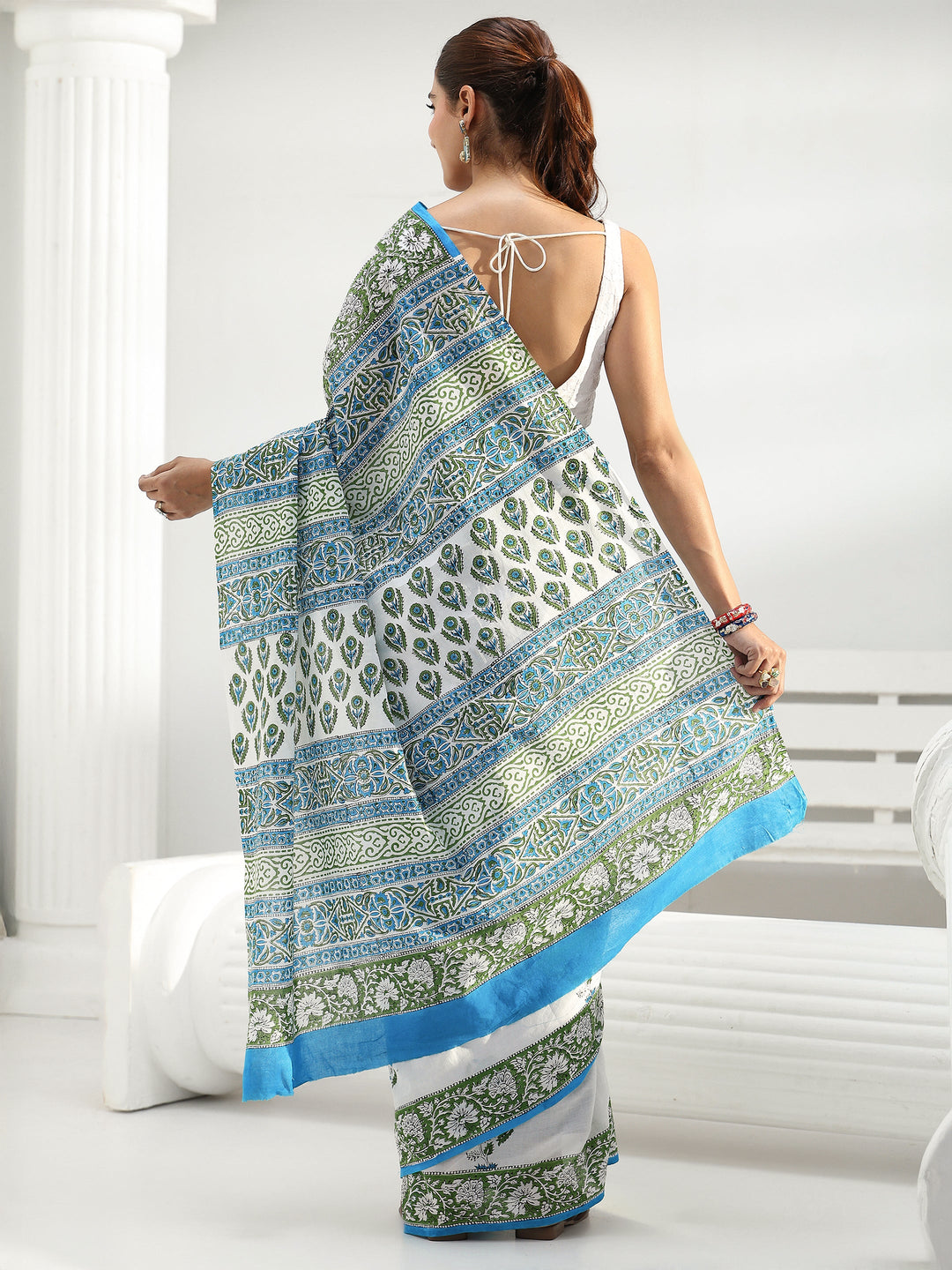  White Floral Printed Cotton saree 