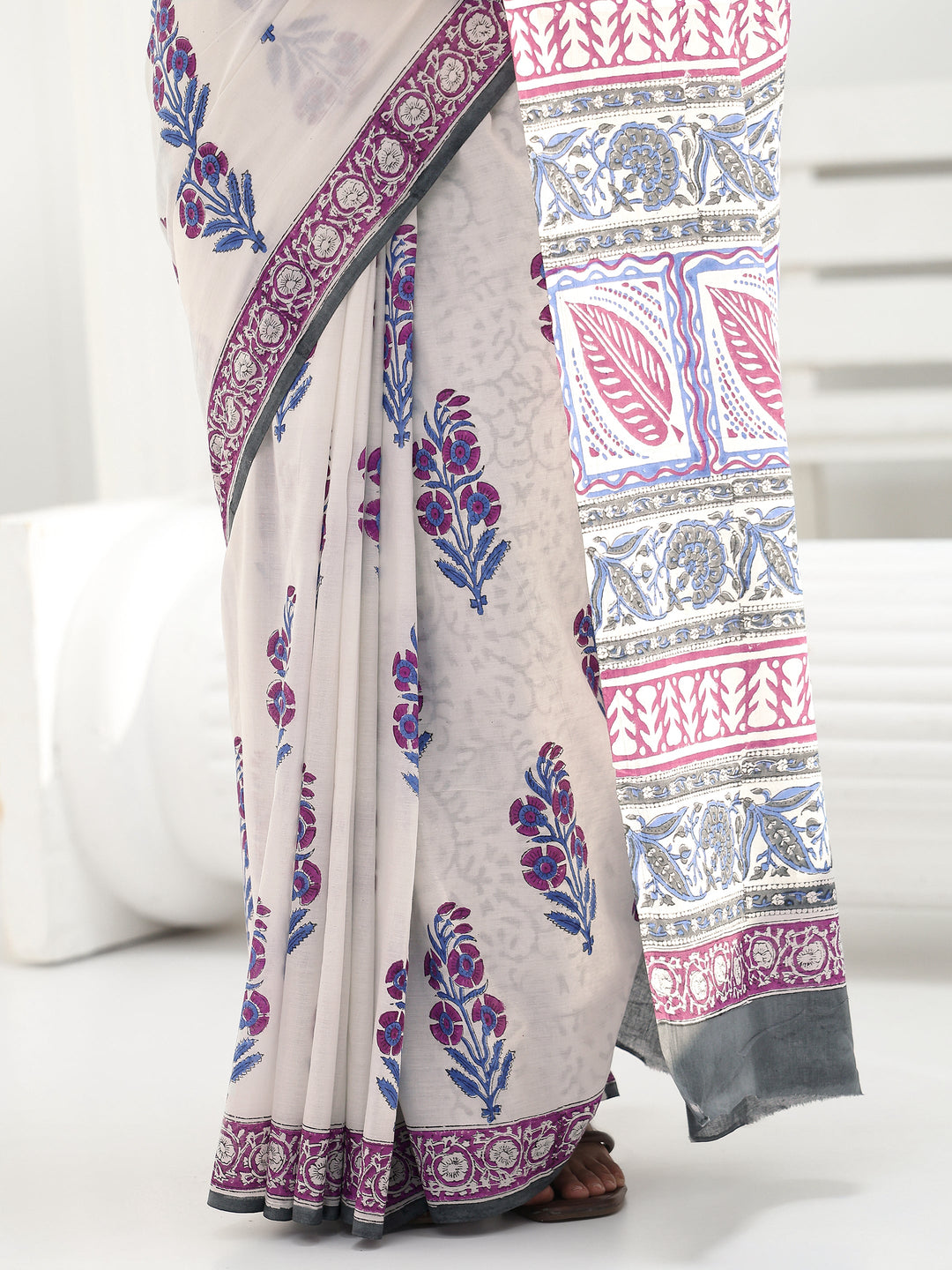  White Floral Printed Cotton Saree 