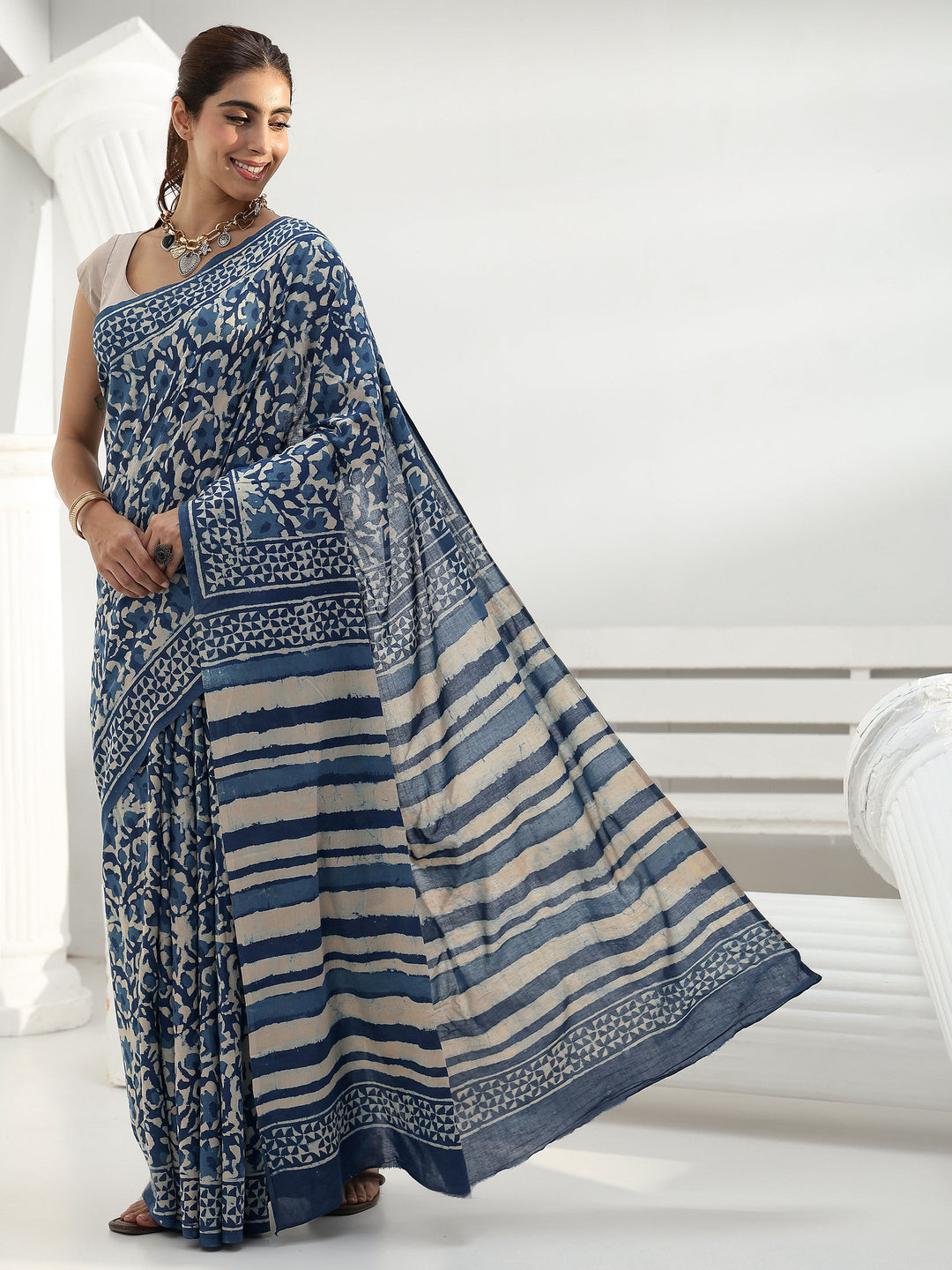  Blue Abstract Printed Cotton saree 
