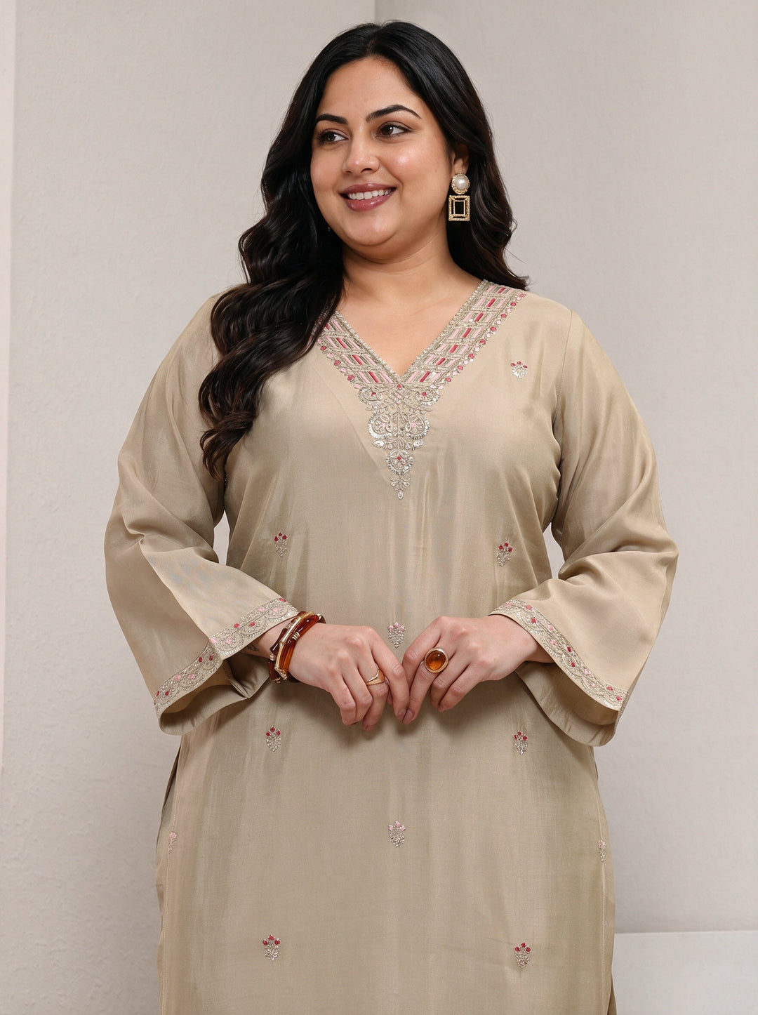  Plus Size Grey Embroidered Silk Blend Straight Kurta 