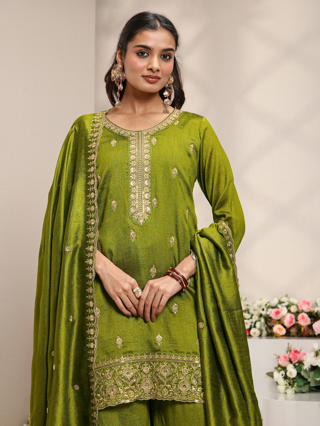  Green Embroidered Silk Blend Straight Suit Set With Dupatta 