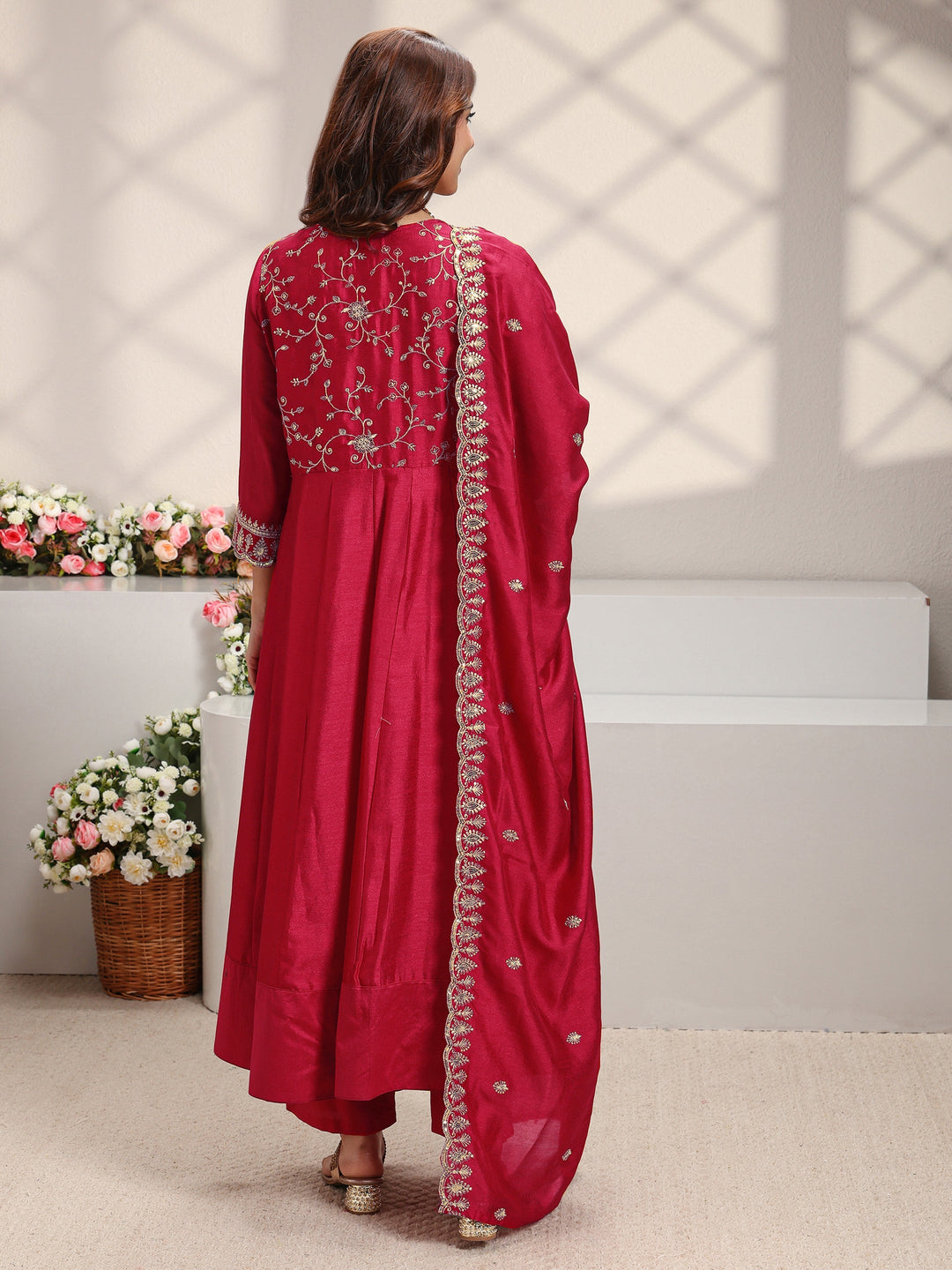  Red Floral Embroidered Silk Blend Anarkali Suit Set With Dupatta 