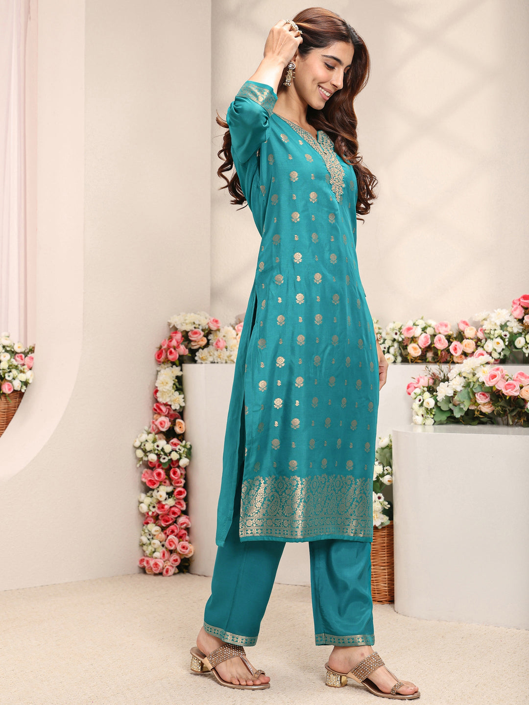  Green Floral Woven Design Silk Blend Straight Suit Set With Dupatta 