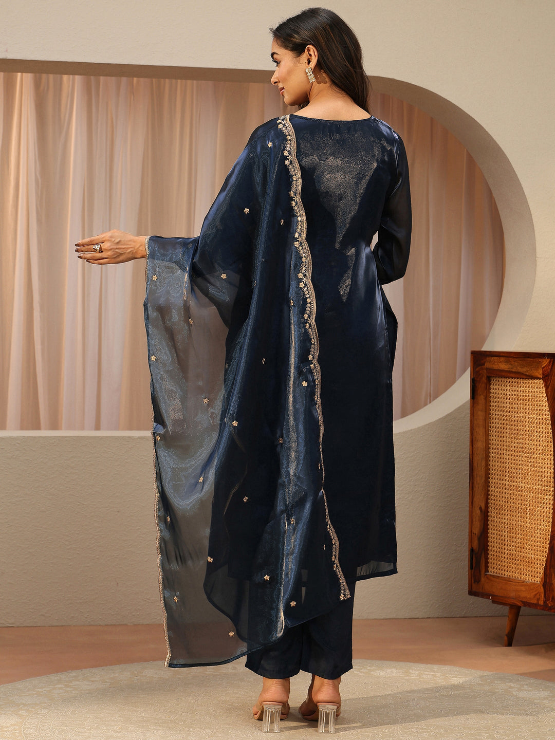  Blue Floral Embroidered Tissue Straight Suit Set 