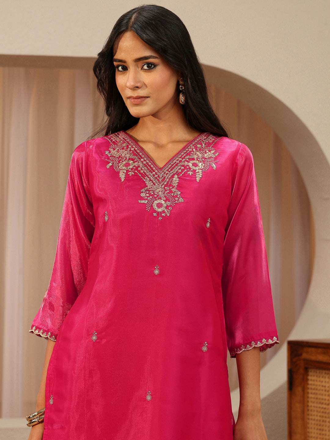  Pink Floral Embroidered Tissue Straight Suit Set 