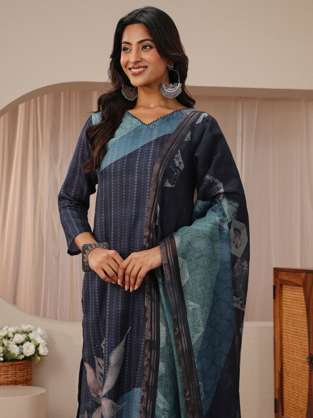  Blue Floral Printed Linen Straight Suit Set 