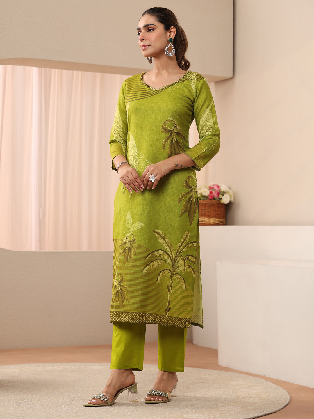  Green Floral Printed Linen Straight Suit Set 