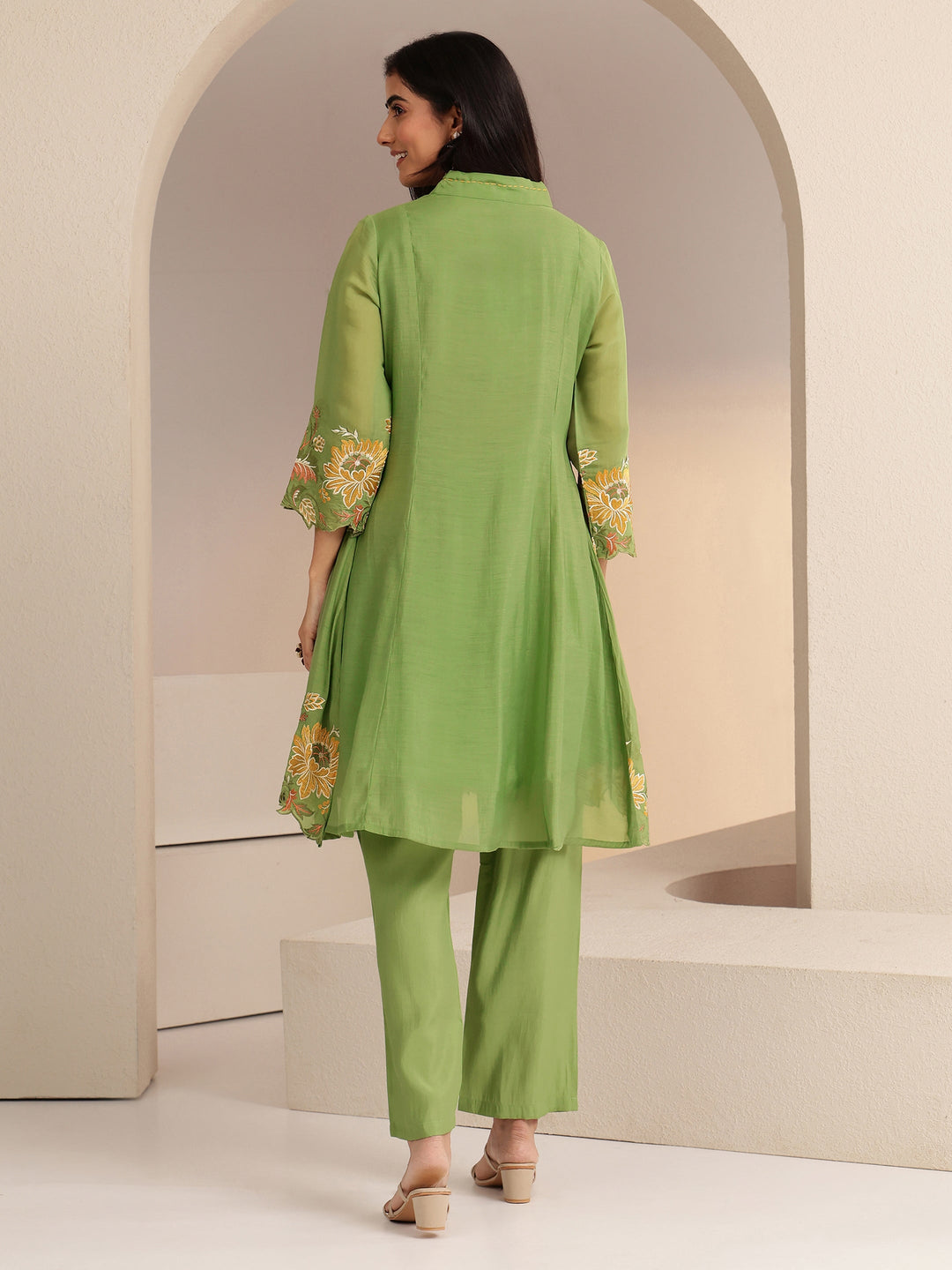  Green Floral Embroidered Chanderi Cotton Co-ord Set 