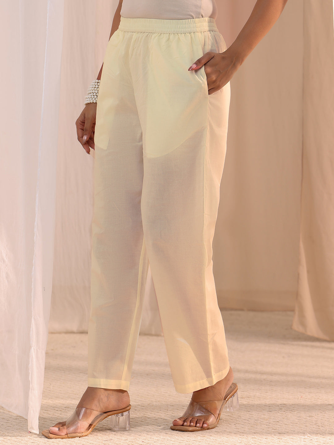  Off White Floral Embroidered Cotton Blend Straight Suit Set 