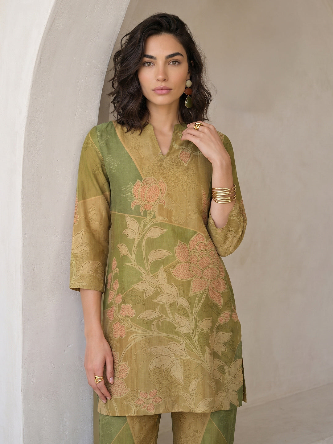  Libas Green Floral Printed Muslin Straight Kurta Set 