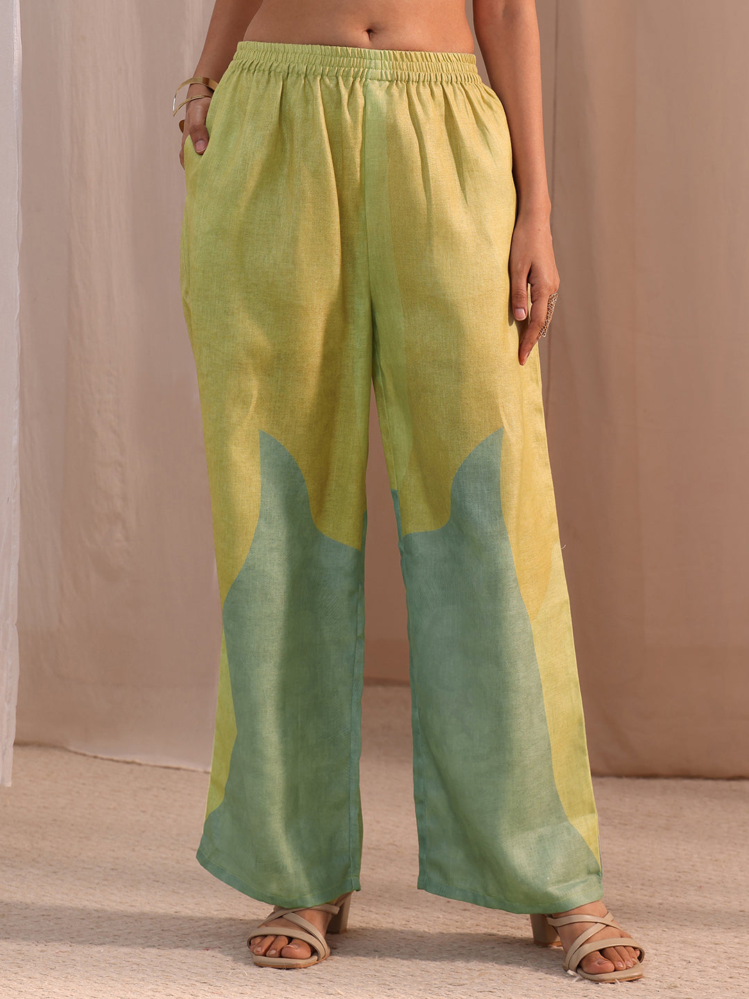  Green Floral Printed Linen A-Line Kurta Set 