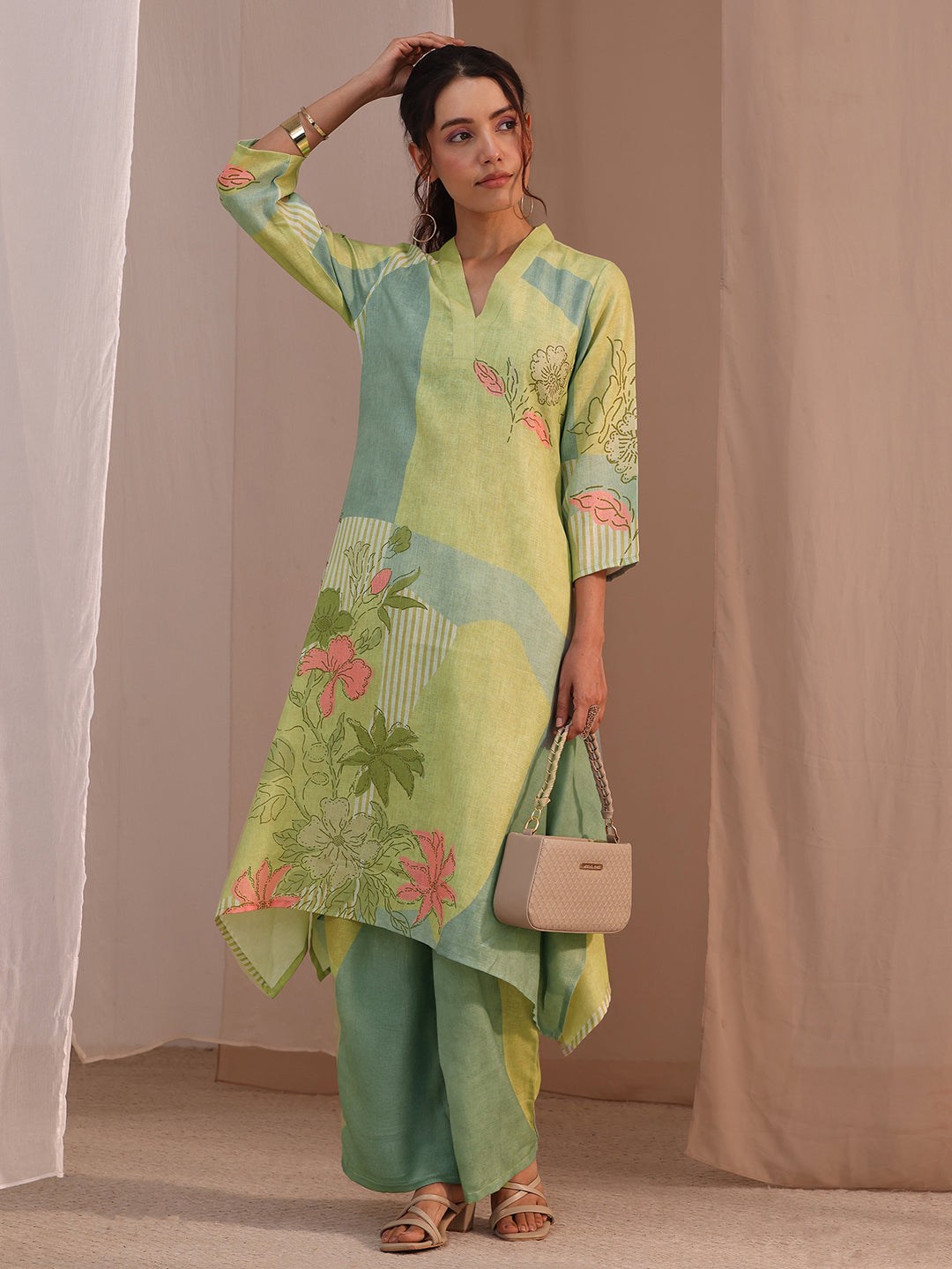  Green Floral Printed Linen A-Line Kurta Set 